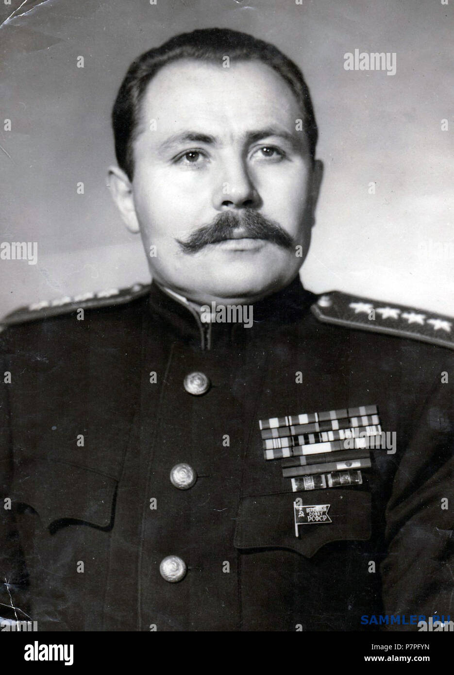 Italiano Il generale Sergej Stemenko, Capo ufficio operazioni dello