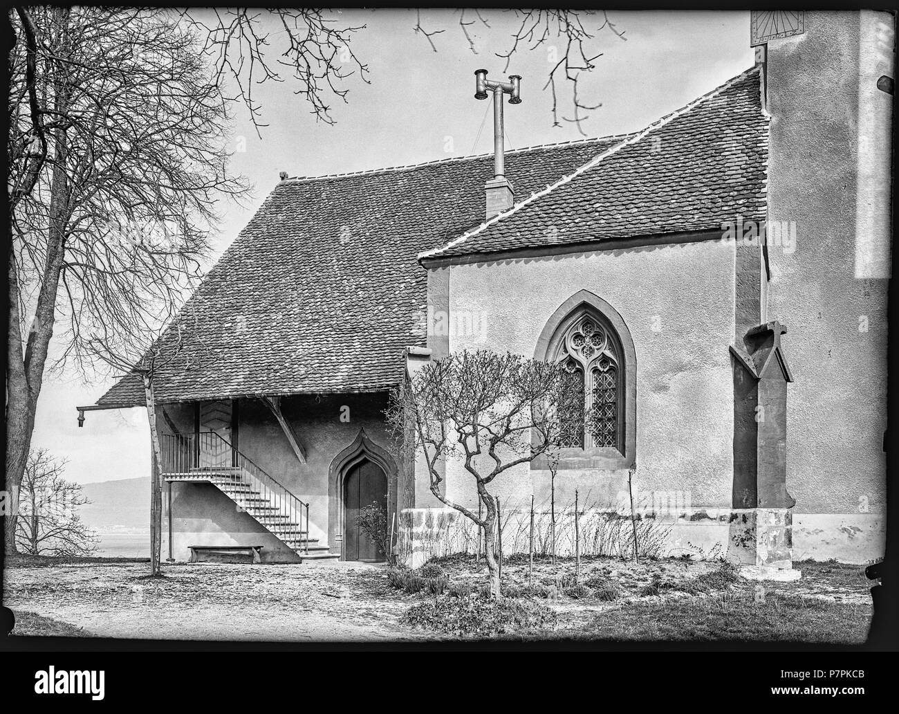 69 CH-NB-Cudrefin, Montet, Église Saint-Théodule, Vue partielle extérieure - Sammlung Max Van Berchem - EAD -7356 Stockfoto