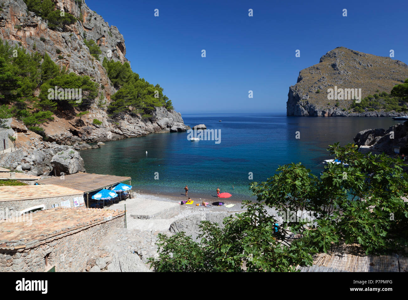 Blick auf den Strand von Sa Calobra auf Mallorca Stockfoto