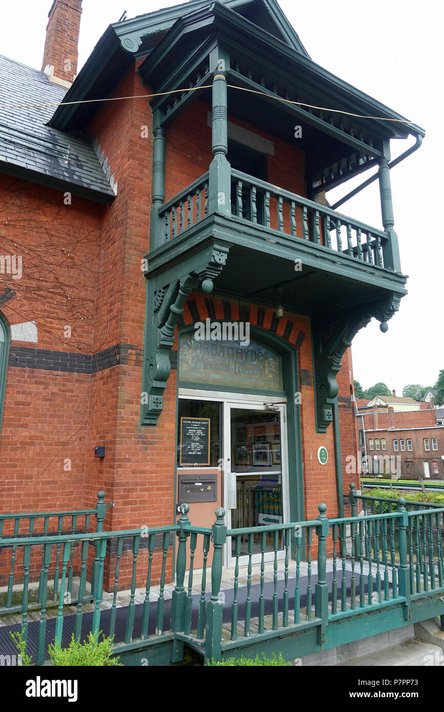 Englisch: Stafford historische Gesellschaft, in der ehemaligen Arba G. Hyde Memorial Library - Stafford Springs, Connecticut, USA. 31 Juli 2016, 10:08:43 353 historische Gesellschaft - Stafford Stafford Springs, Connecticut - DSC 04216 Stockfoto
