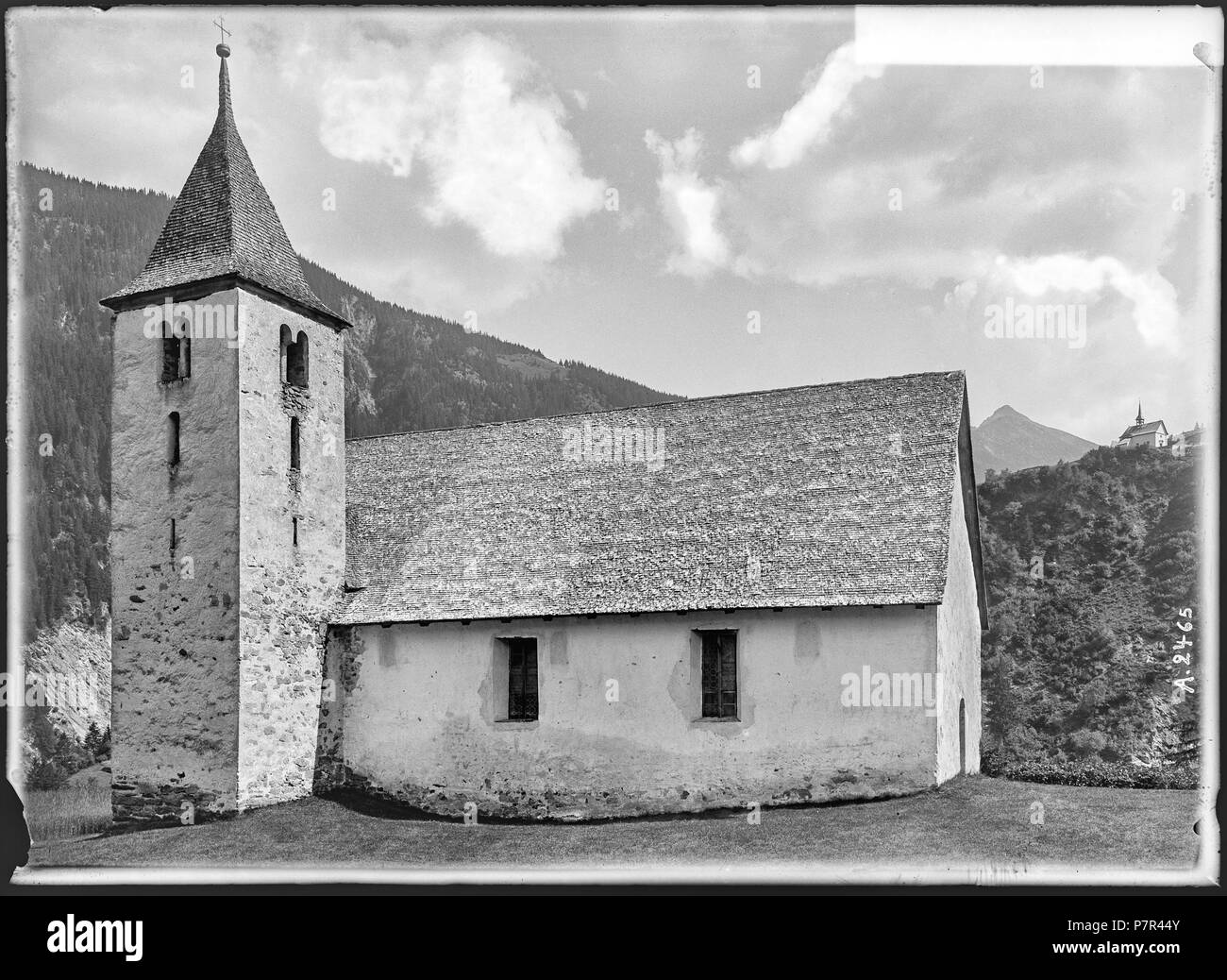 69 CH-NB-Disentis, Kapelle St. Agatha, Vue partielle extérieure - Sammlung Max Van Berchem - EAD-7030 Stockfoto