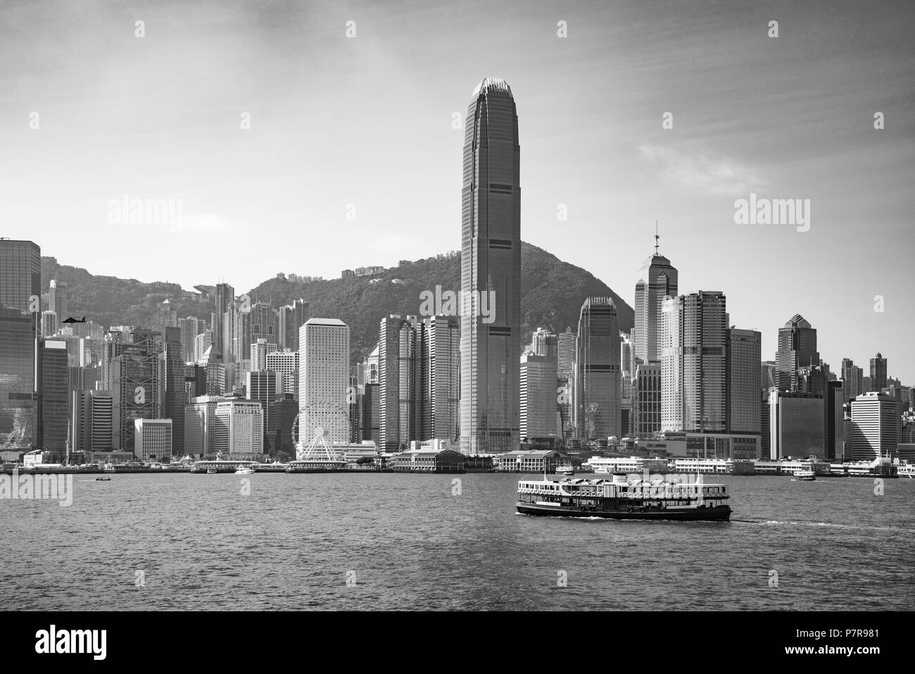 Tag Aussicht auf den Hafen und Hong Kong Island. Stockfoto