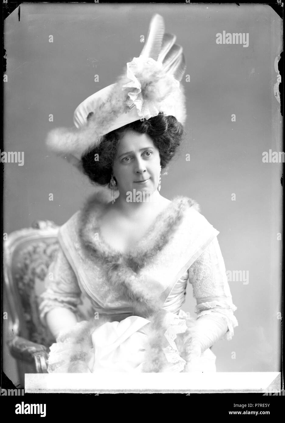 Georgina (Gina) ich Hjort-Barcklind Vännen i Huset, Vasateatern 1909. 173 Gina Barcklind Glasnegativ, rollporträtt - SMV-GB026 Stockfoto