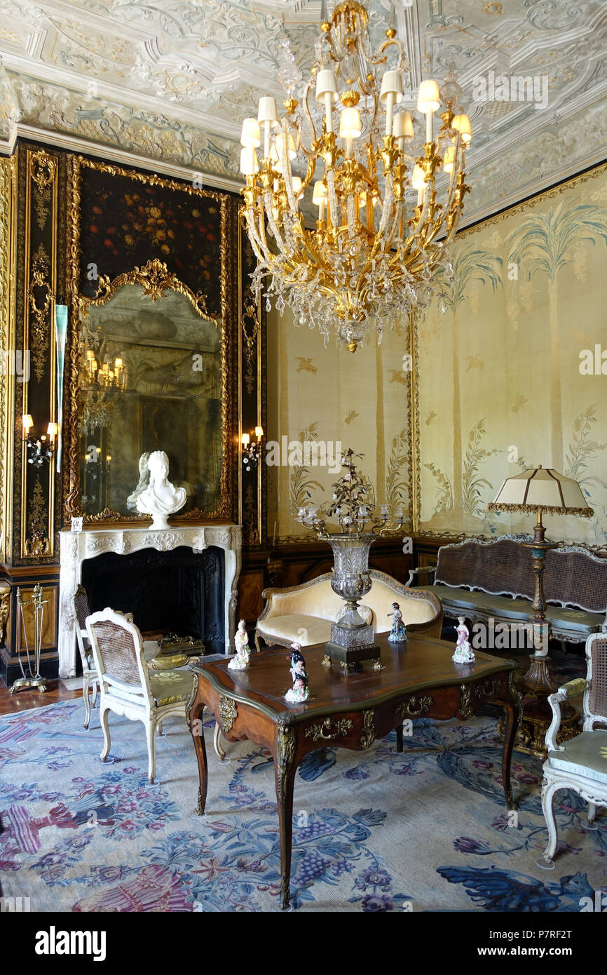 Englisch: Innenansicht von Vizcaya Museum und Gärten - Miami, Florida, USA. 13 März 2017, 11:33:53 326 Rezeption Zimmer - Vizcaya Museum und Gärten - Miami, Florida - DSC 08307 Stockfoto