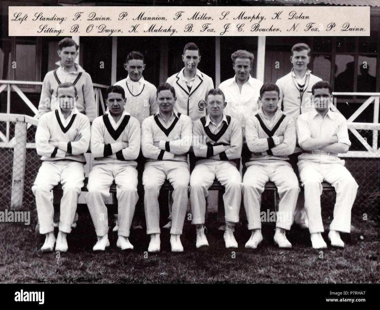 Deutsch: Dies ist ein Foto des Teams der letzten Schüler von Belvedere Hochschule, die einen Cricket Match gegen Belvedere Hochschule im Jahr 1936 gespielt. 8 1936 Vergangenheit vs vorhanden 2. Stockfoto