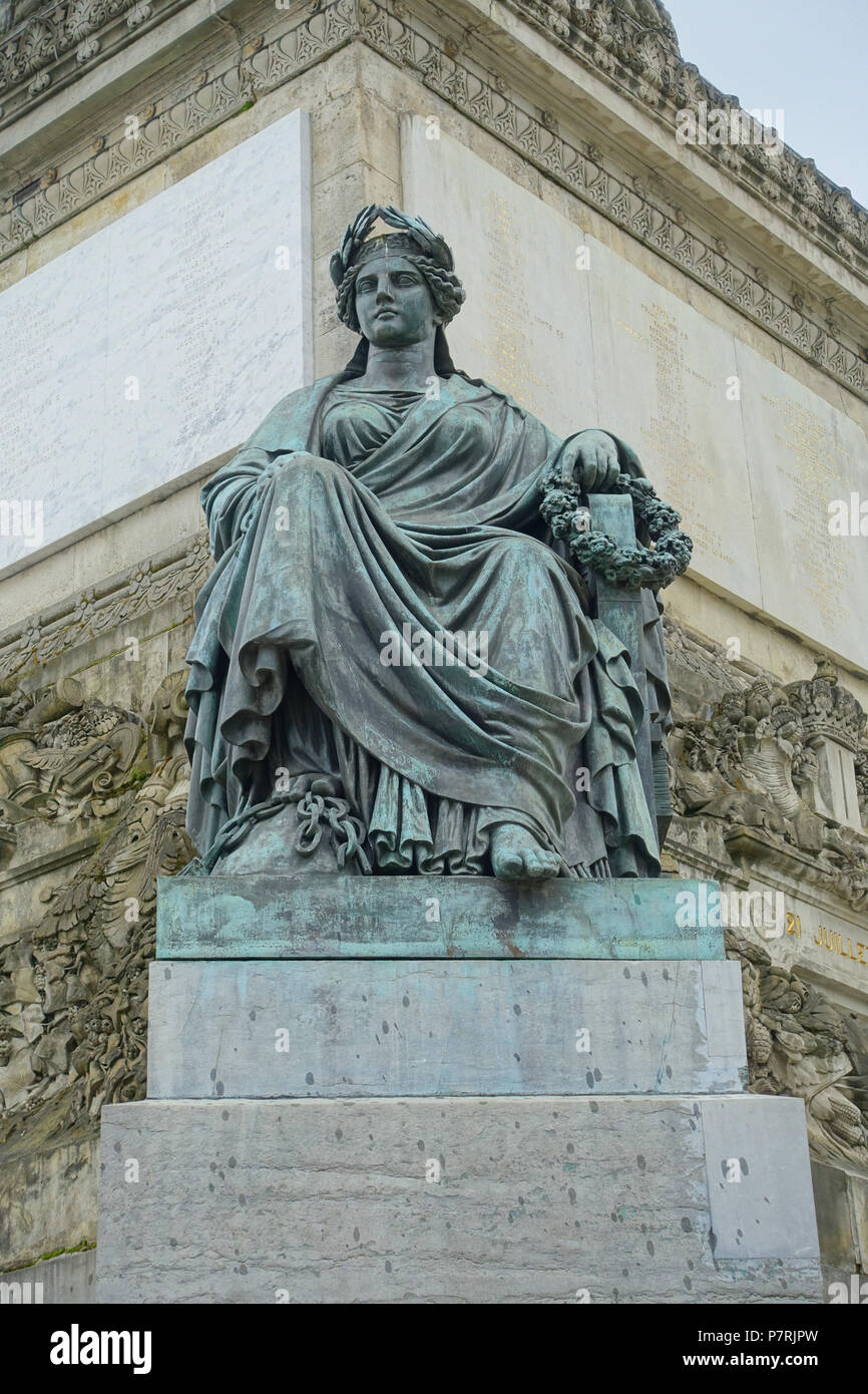 Englisch: Pressefreiheit von Jean Geefs-Kongress Spalte - Brüssel, Belgien. Diese Arbeit ist in der Weil der Bildhauer vor mehr als 70 Jahren starb. 16 April 2016, 09:51:45 164 Freiheit der Presse von Jean Geefs-Kongress Spalte - Brüssel, Belgien - DSC 06949 Stockfoto