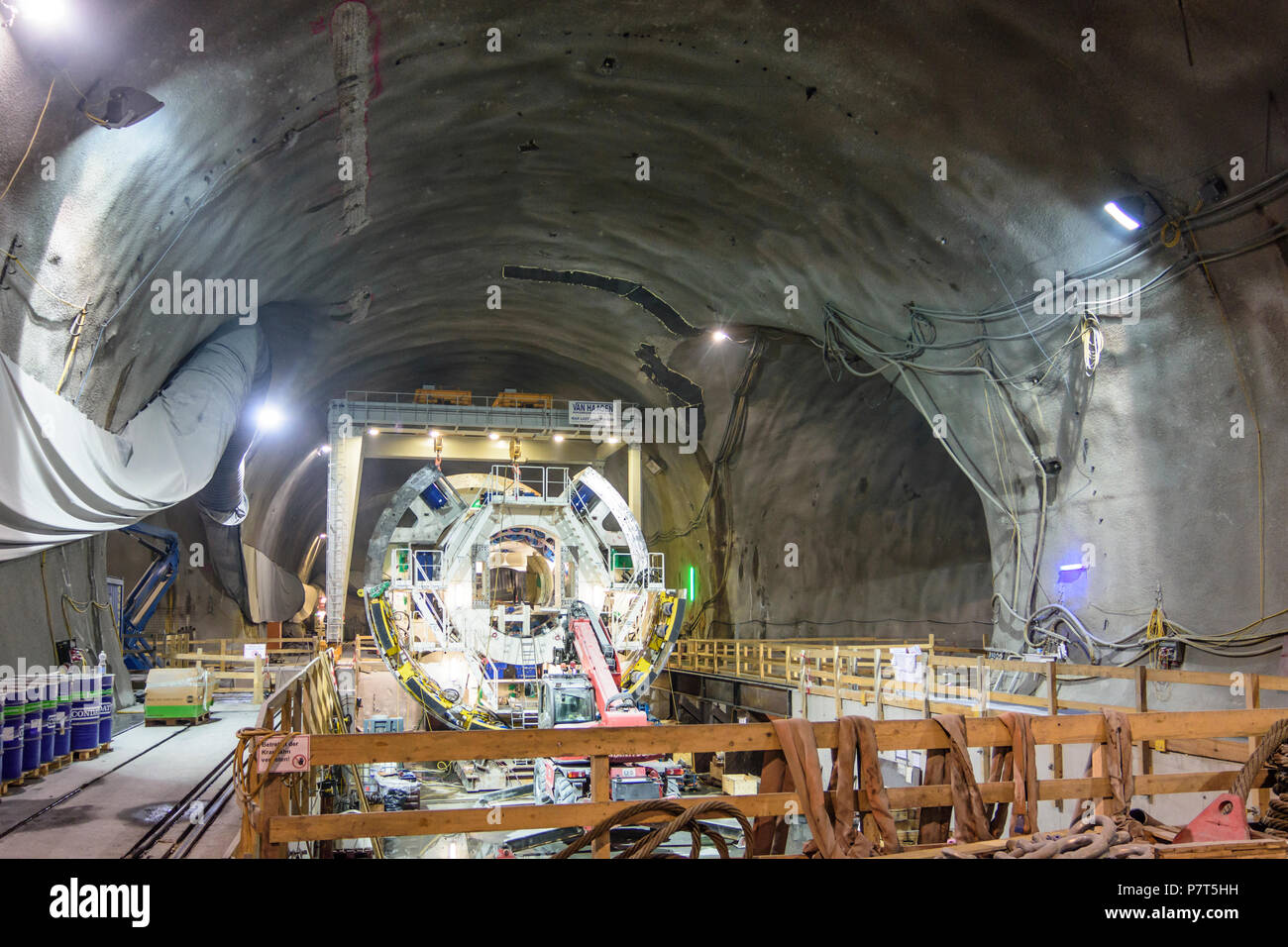 Spital am Semmering: Montage der Tunnelbohrmaschine (Tunnelbohrmaschine) der Firma NFM Technologien in der Semmering-Basistunnel (Semmering Basis Tunn Stockfoto