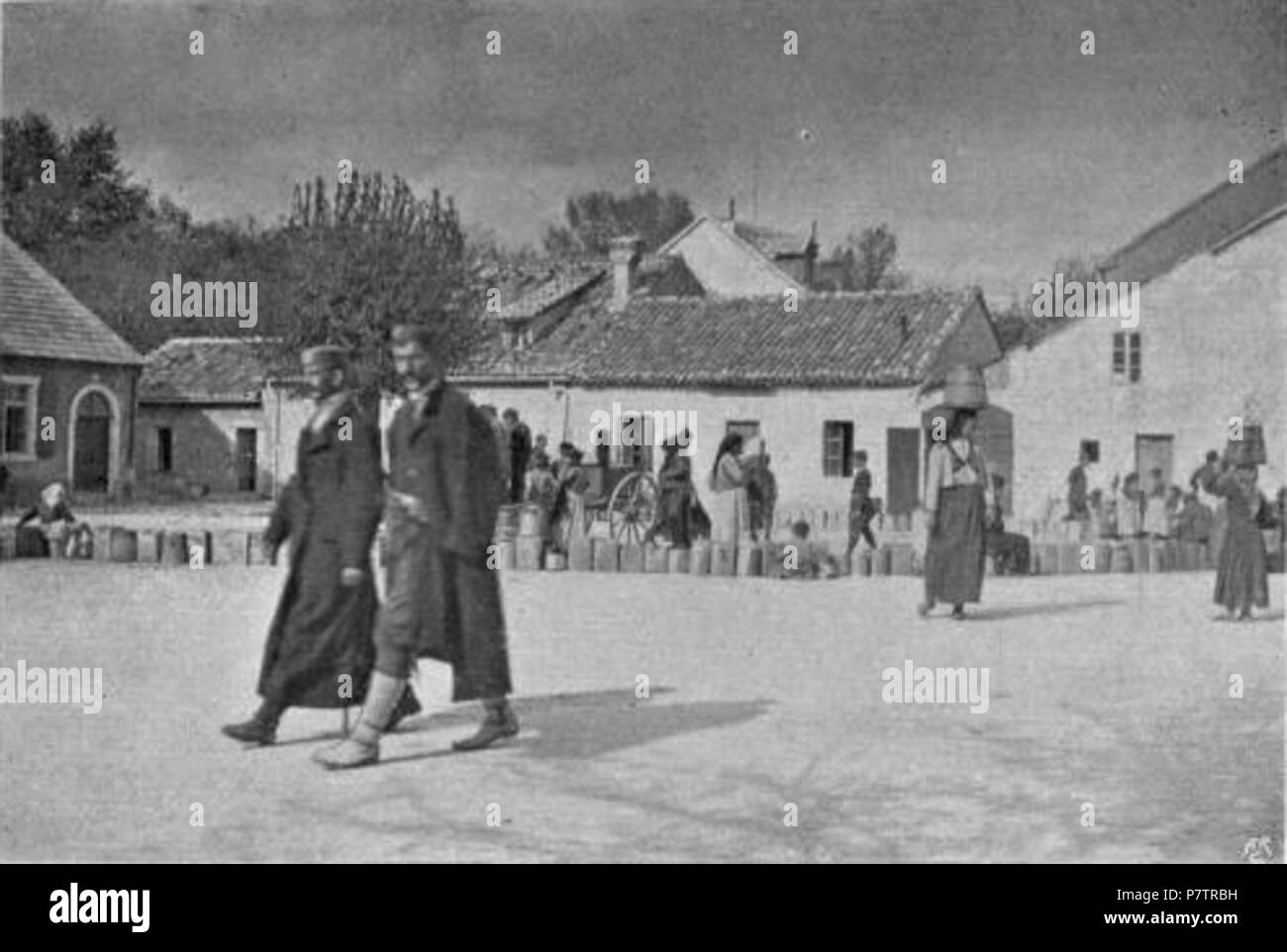 64 Cettinje - Petroleum Tanks (W Le Queux) Stockfoto