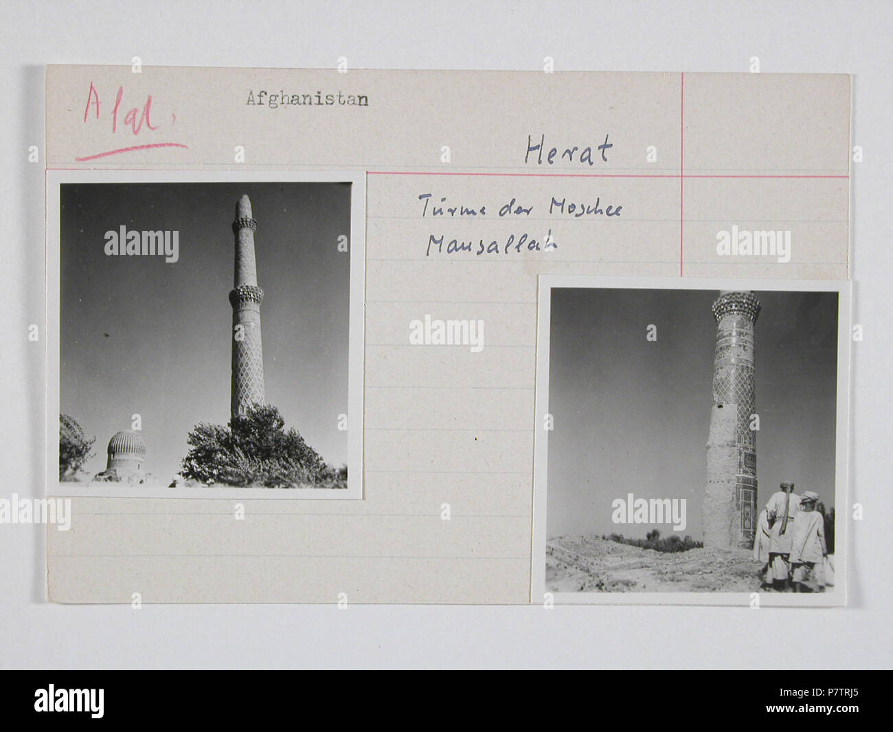 In Afghanistan, in Herat: musalla-komplex; Karteikarte: Minarette. Von 1939 bis 1940 64 CH-NB-Afghanistan, Herat - musalla-komplex - Annemarie Schwarzenbach - SLA-Schwarzenbach-A -5-19-165 Stockfoto