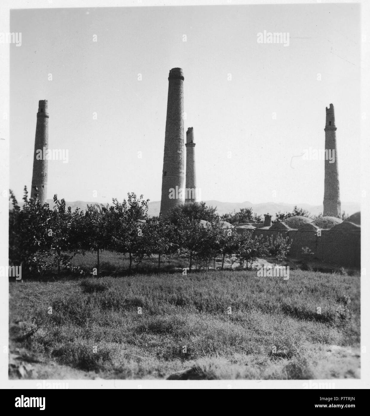 In Afghanistan, in Herat: musalla-komplex; vier Minarette. Von 1939 bis 1940 64 CH-NB-Afghanistan, Herat - musalla-komplex - Annemarie Schwarzenbach - SLA-Schwarzenbach-A -5-19-172 Stockfoto