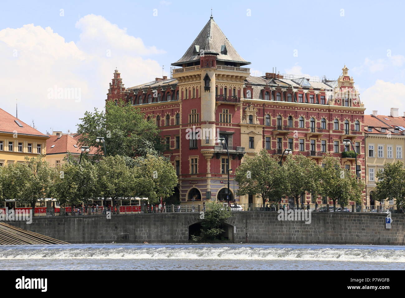 Bellevue Gebäude, smetanovo Nábřeží, Staré Město (Altstadt), Prag, Tschechien (Tschechische Republik), Europa Stockfoto