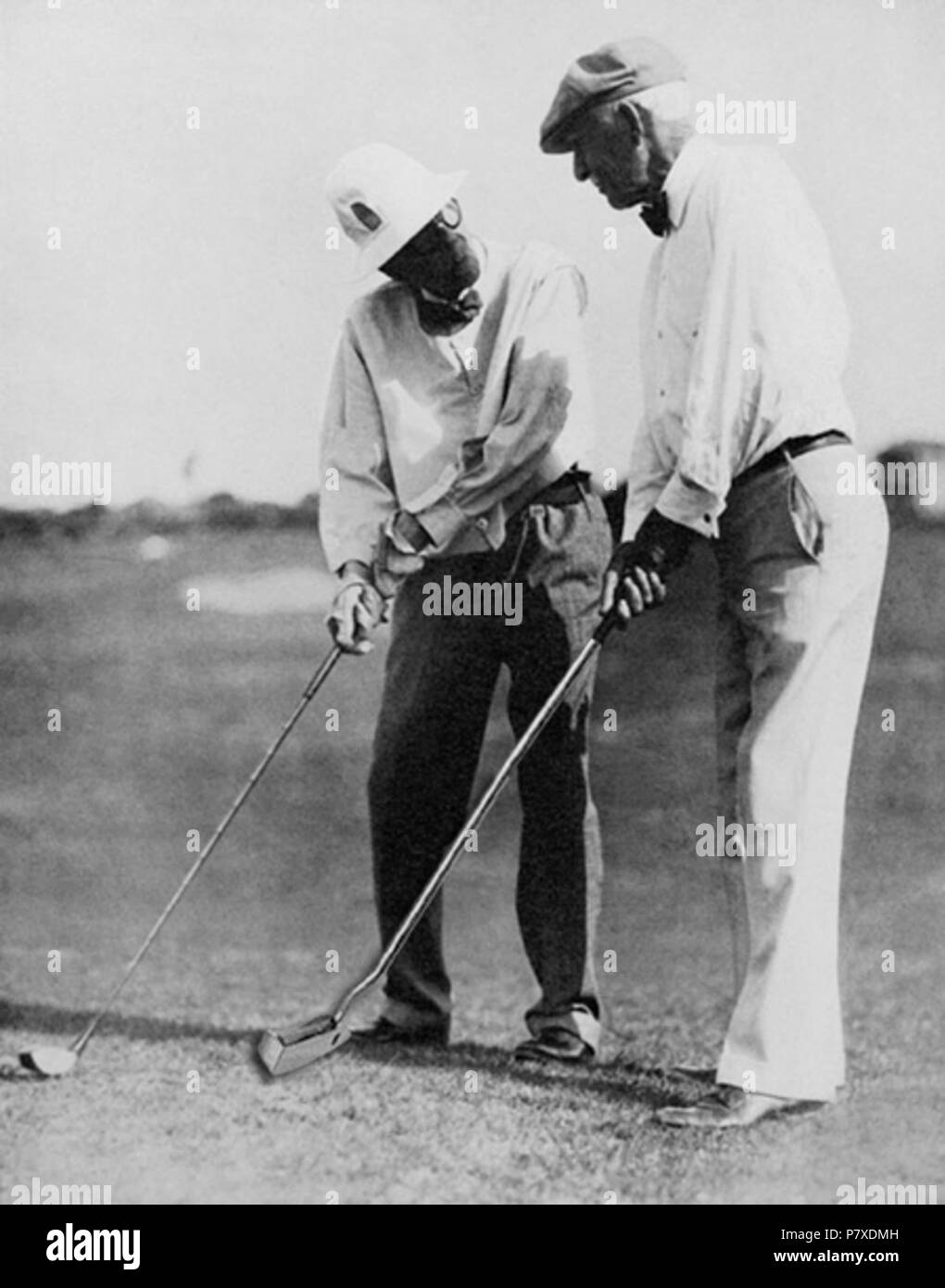 Englisch: John D. Rockefeller, Golf zu spielen, 1932. 19 März 2014, 06:45:18 352 Sr. von John D. Rockefeller Golf Stockfoto