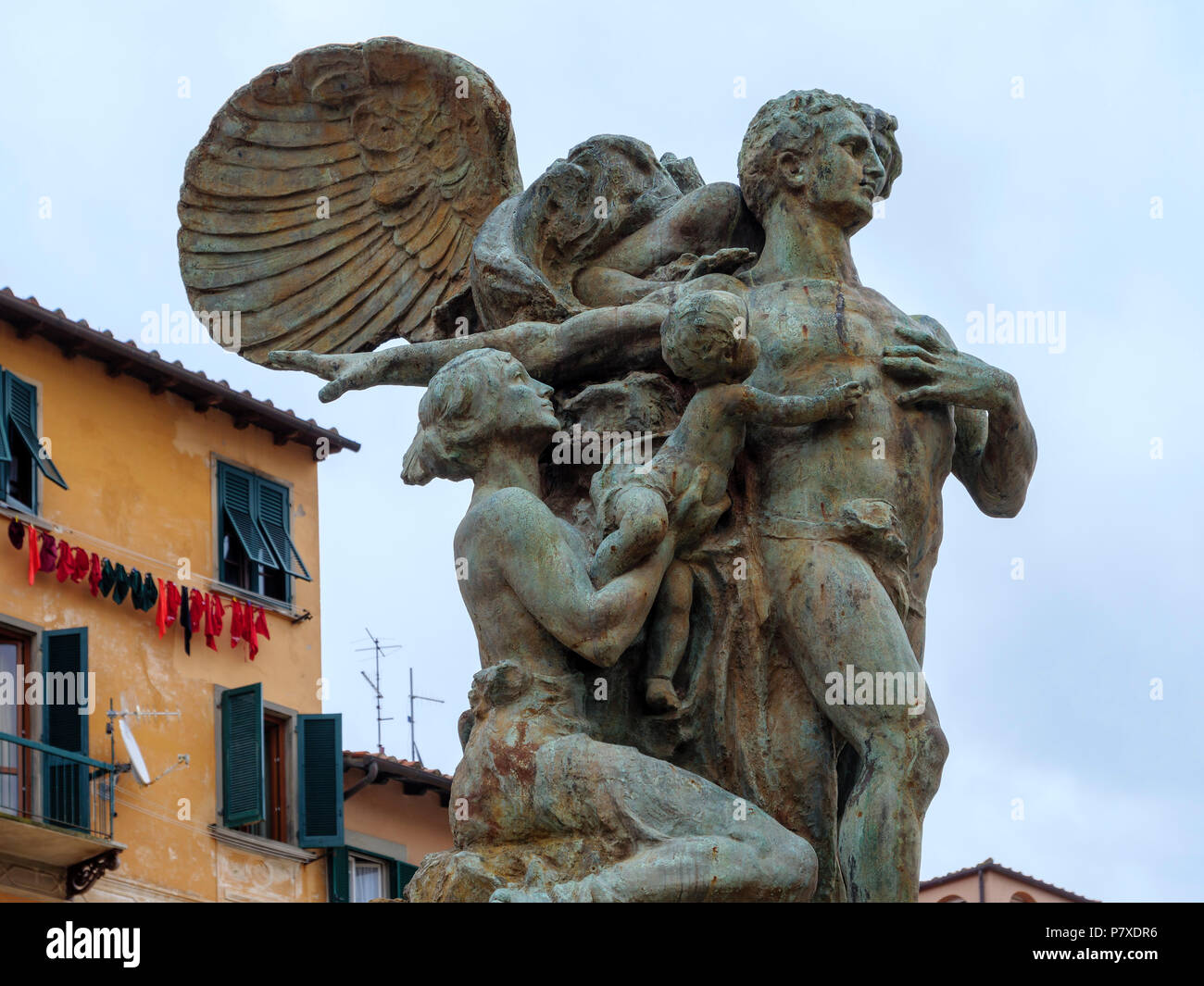 Kriegerdenkmal an der Piazza della Repubblica, Portoferraio, Elba, Region Toskana, Provinz Livorno, Italien, Europa Stockfoto