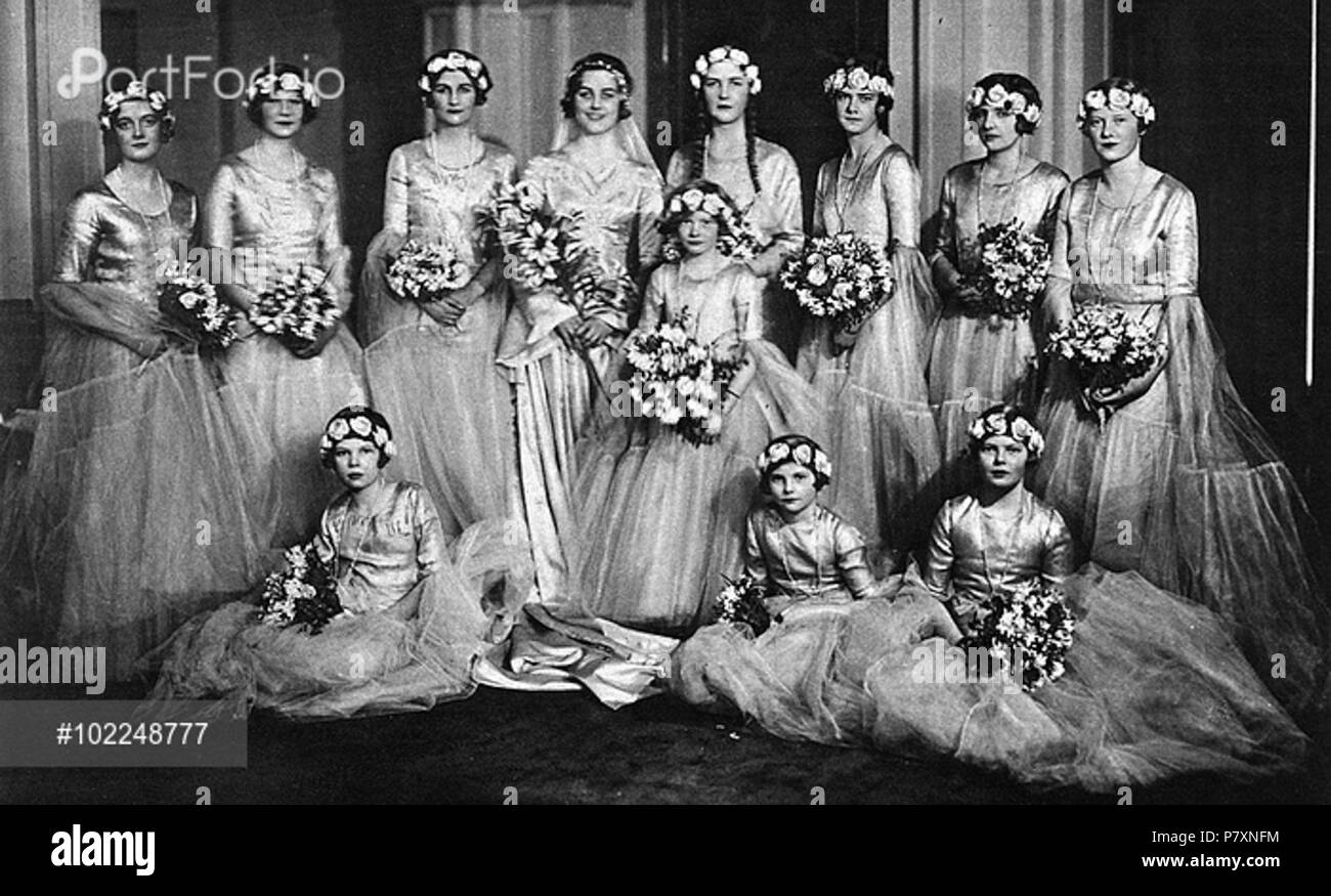 Englisch: Diana Churchill Brautjungfer im Diana Mitford Guinness Hochzeit. 12. September 1929 132 Diana Churchill Mitford Hochzeit Stockfoto