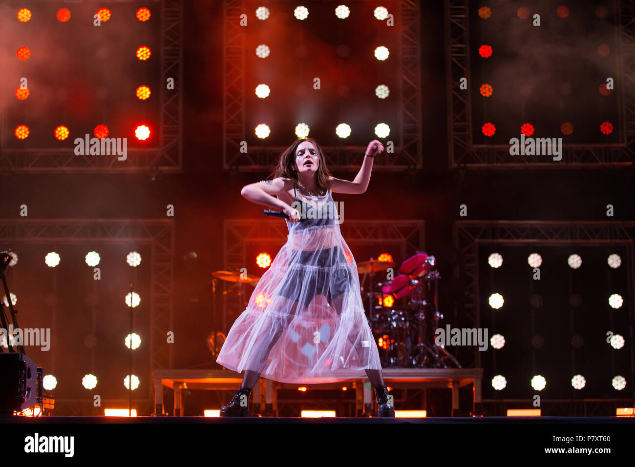 BARCELONA - 31. Mai: Chvrches (electropop Band) im Konzert an Primavera Sound Festivals durchführen am 31. Mai 2018 in Barcelona, Spanien. Stockfoto