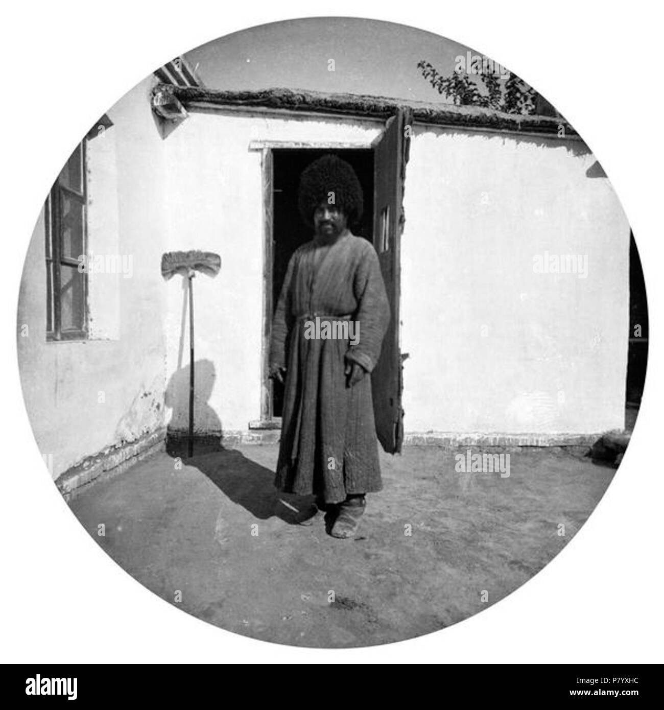 2 16. По туркменским пескам Stockfoto