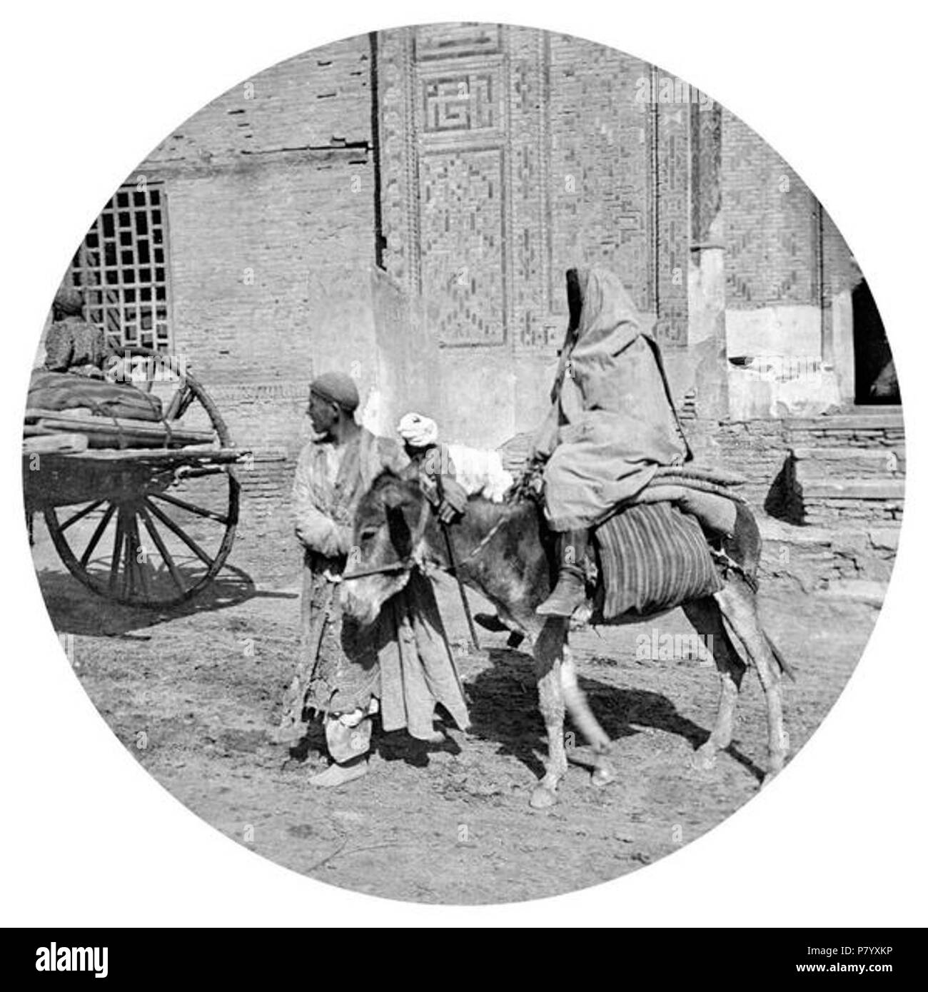 428 Самарканд - 103 - Близ главного входа в Шахи - Зинде Stockfoto