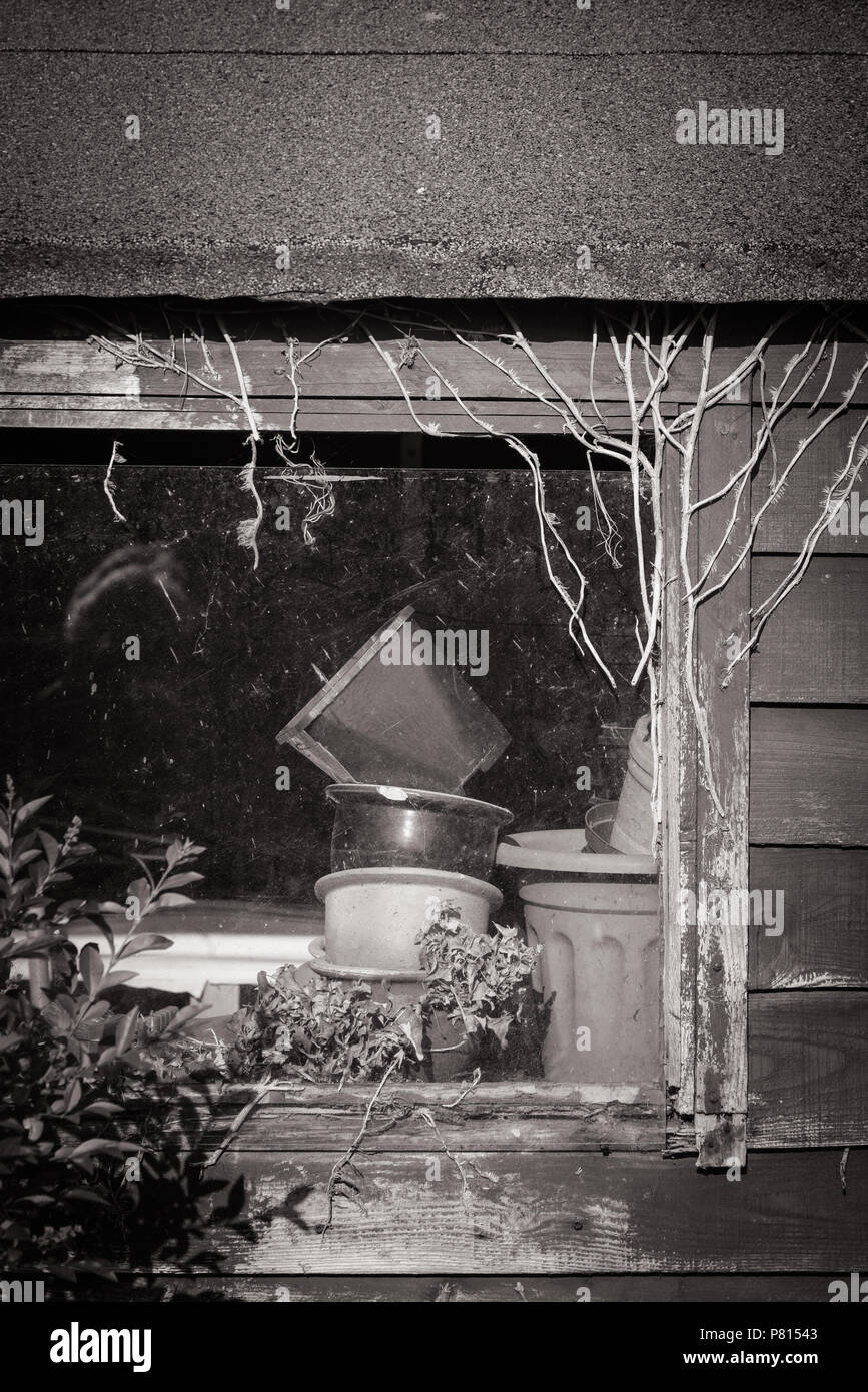 Englisch Gartenhaus Stockfotos Und Bilder Kaufen Alamy