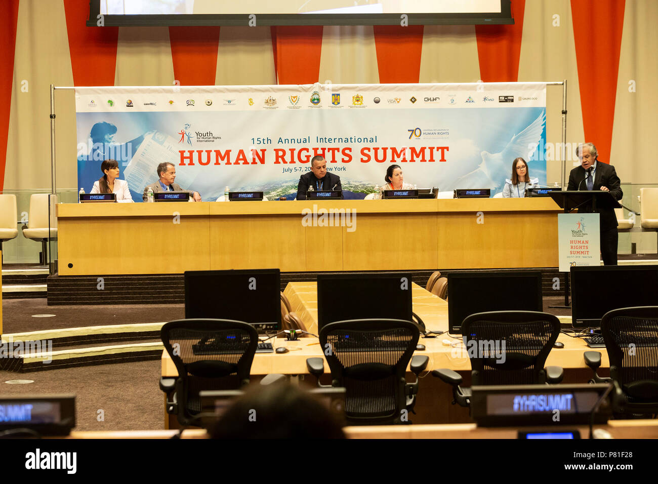 New York, Vereinigte Staaten. 06. Juli 2018. Schauspielerin Marisol Nichols (L) nahmen an der 15. jährliche internationale Menschenrechte Gipfel am UN-Hauptsitz Credit: Lev Radin/Pacific Press/Alamy leben Nachrichten Stockfoto