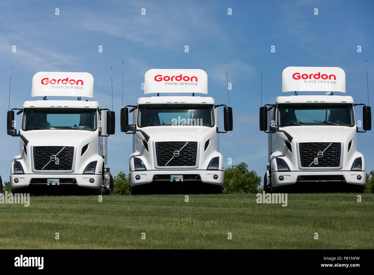 Semi Trucks und Trailer mit Gordon Food Service logos außerhalb einer Distribution Center in Kenosha, Wisconsin am 23. Juni 2018. Stockfoto