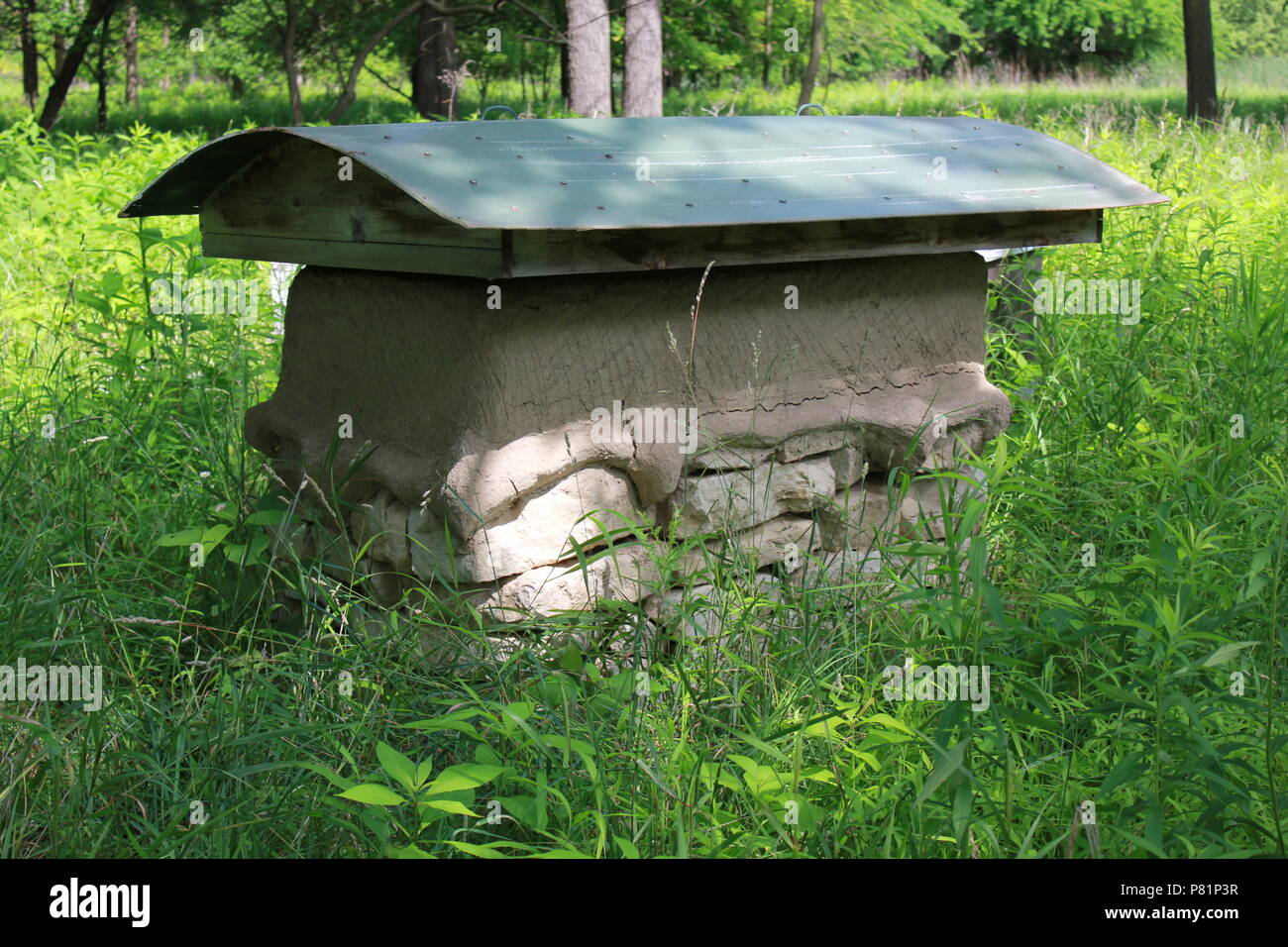 Kenianischer Bienenstock. Stockfoto