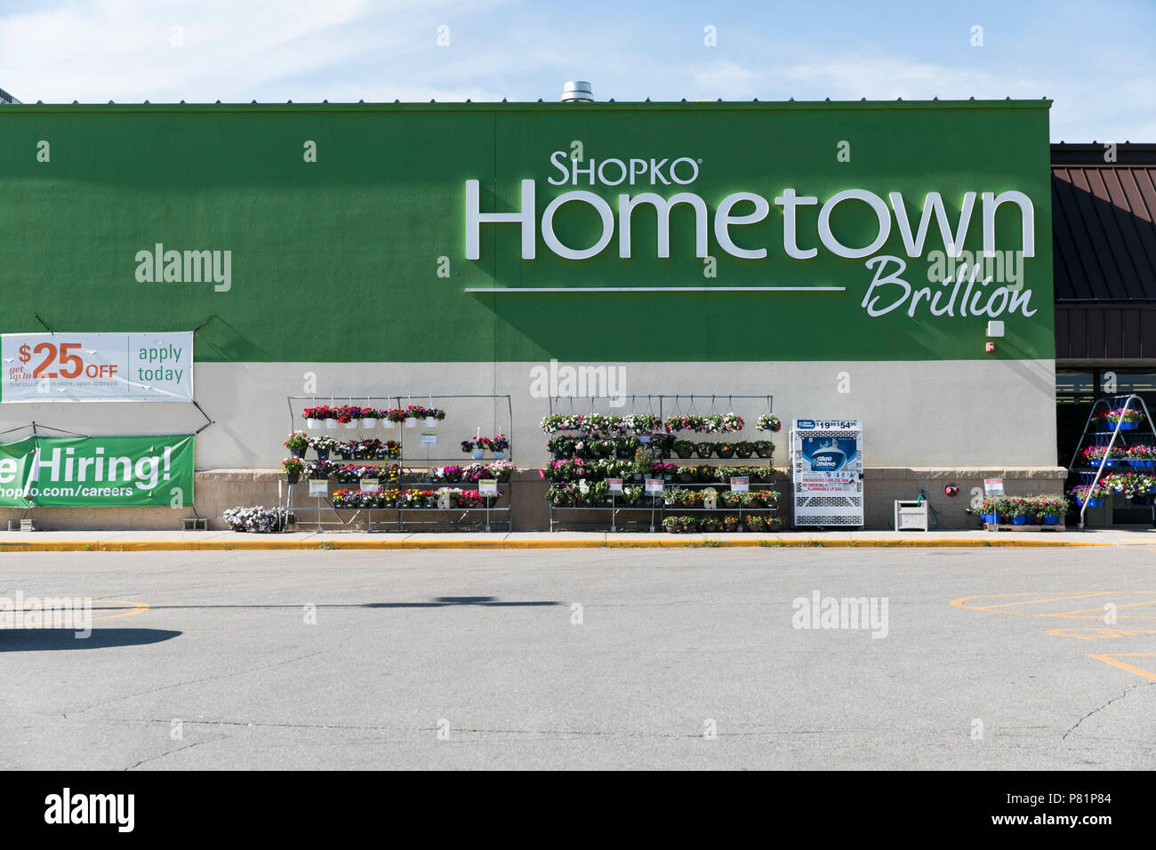 Ein logo Zeichen außerhalb eines Shopko Heimatstadt Einzelhandelsgeschäft in Brillion, Wisconsin, am 24. Juni 2018. Stockfoto