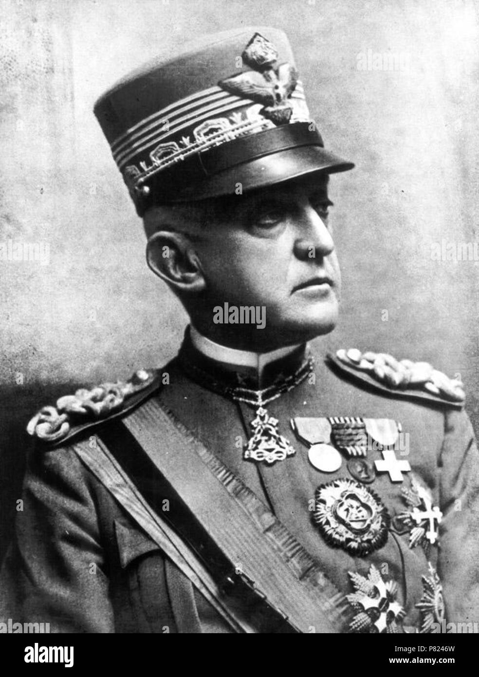 Englisch: Emanuele Filiberto von Savoyen, allgemein der Chefredakteur der Italienischen Armee (dritter Weltkrieg I, italienischen Front) Italiano: Emanuele Filiberto Duca d'Aosta, generale Comandante im Capo della III Armata Durante la Prima guerra mondiale. Nach 1926 137 Duca d'Aosta. Stockfoto