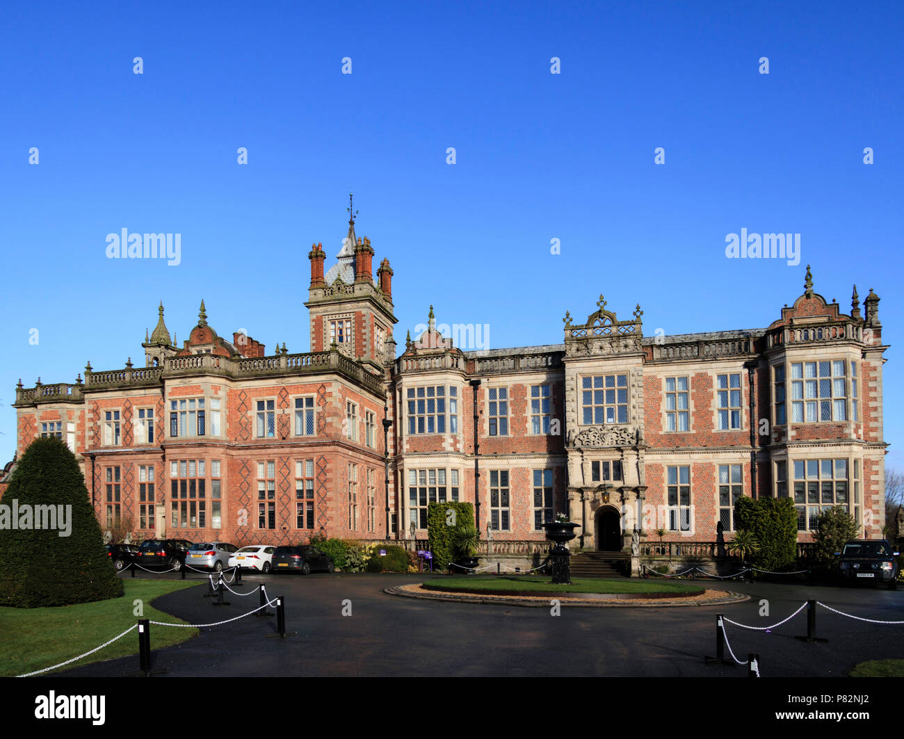 Crewe Hall, in der Nähe von Crewe, Cheshire, UK, einem restaurierten Jacobean Mansion jetzt ein Hotel und Konferenzzentrum. Beliebter Ort für Hochzeiten. Stockfoto