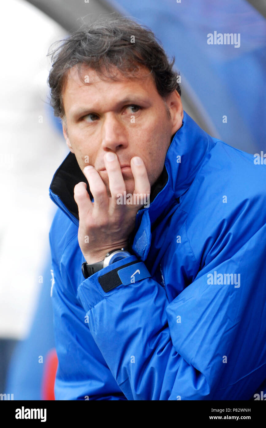 Philips stadion Eindhoven, Niederlande 01.01.2006 Fußball Freundschaftsspiel die Niederlande vs Mexiko -------- Marco van Basten, Team Manager der Niederlande Stockfoto