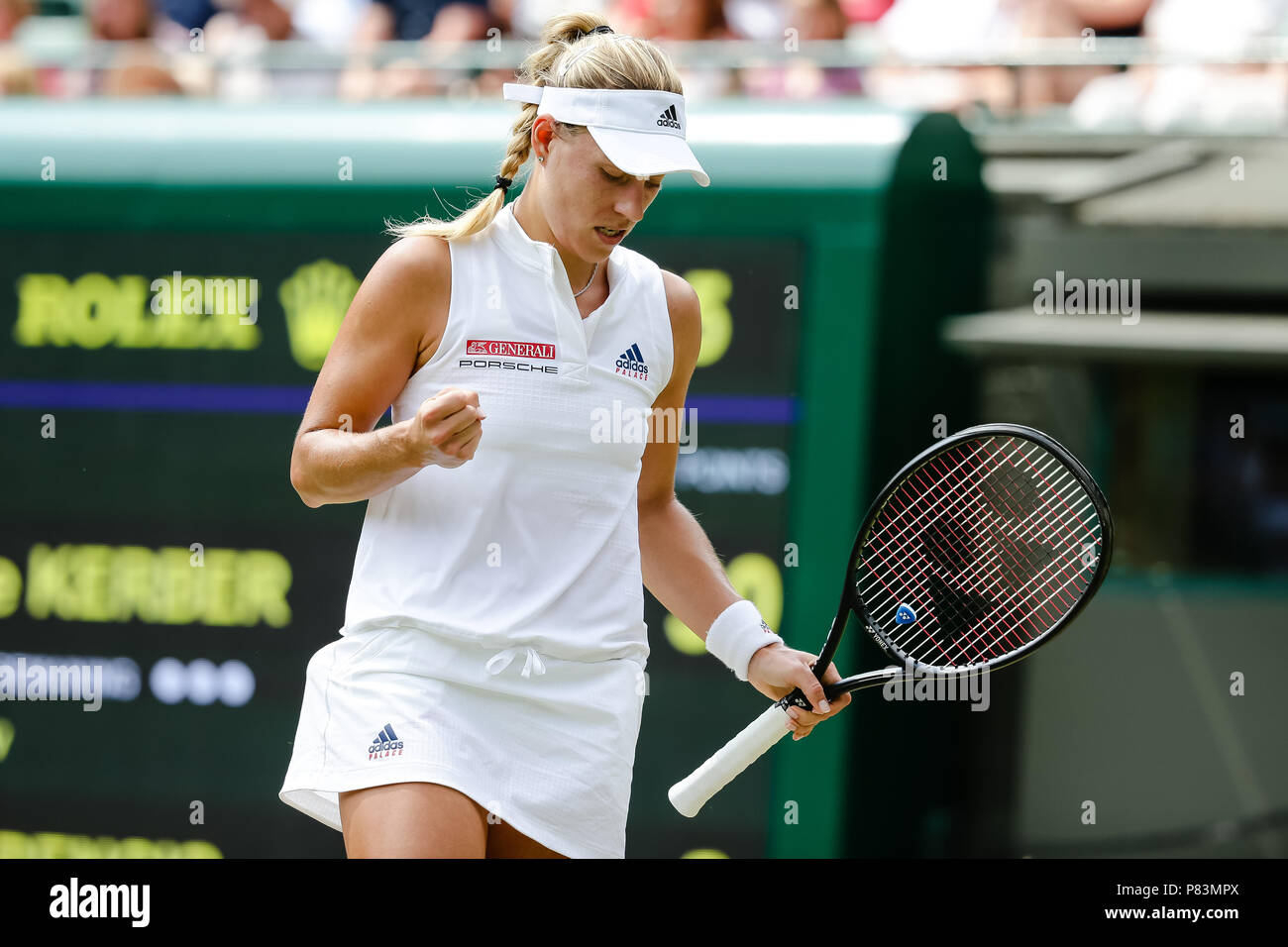 London, UK, 09. Juli 2018: Angelique Kerber in Deutschland macht ihren Weg in die QF an der Wimbledon Tennis Championships 2018 auf der All England Lawn Tennis und Croquet Club in London. Credit: Frank Molter/Alamy leben Nachrichten Stockfoto