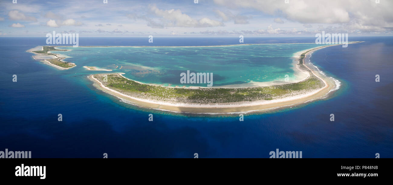 Panoramablick Luftaufnahme des Kantons Insel, auf der der gesamte Atoll Stockfoto