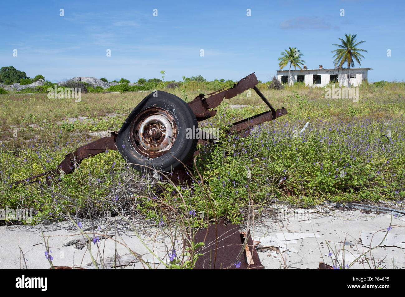 Verlassene Gebäude und Maschinen im Kanton Insel, Kiribati aus den Vereinigten Staaten im Zweiten Weltkrieg 2. Stockfoto