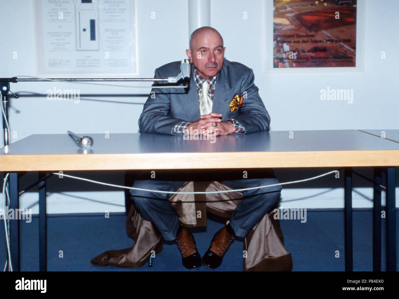 Professor Markus Lüpertz, Malerei, Bildhauerei und Objektkunst in