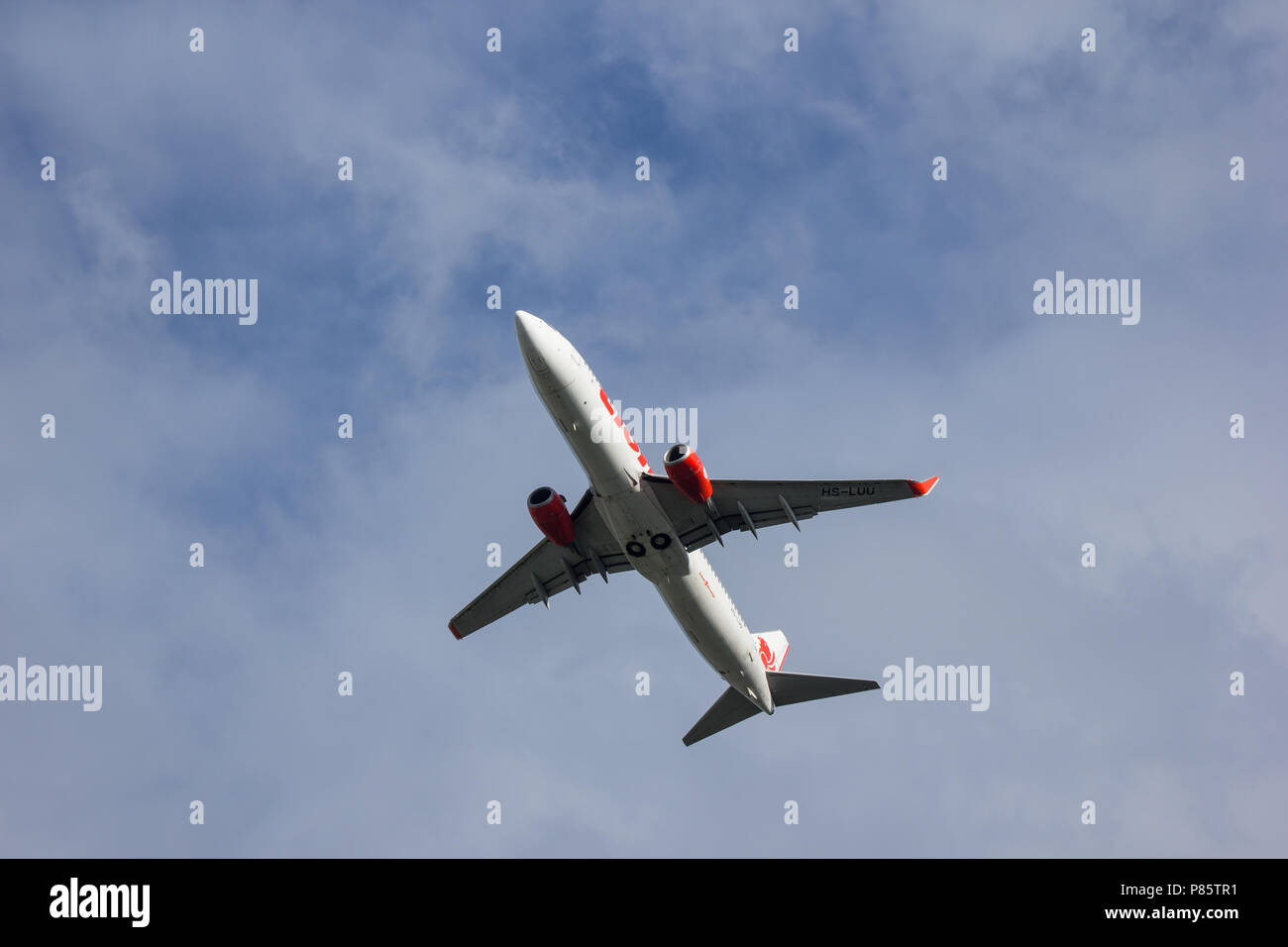 Chiangmai, Thailand - 6. Juli 2018: HS-LUU Boeing 737-800 der Thai Lion Air Airline. Von Chiangmai Flughafen in Bangkok. Stockfoto
