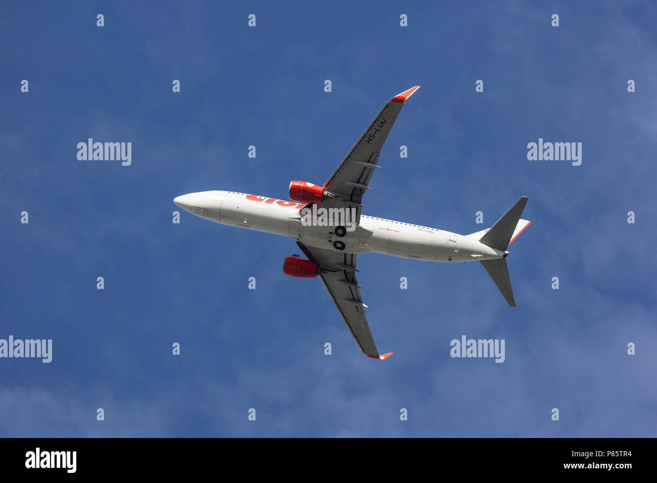 Chiangmai, Thailand - 6. Juli 2018: HS-LUU Boeing 737-800 der Thai Lion Air Airline. Von Chiangmai Flughafen in Bangkok. Stockfoto