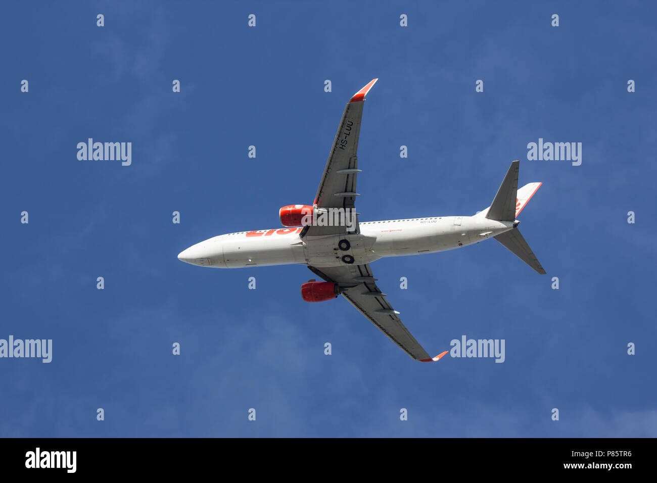 Chiangmai, Thailand - 6. Juli 2018: HS-LUU Boeing 737-800 der Thai Lion Air Airline. Von Chiangmai Flughafen in Bangkok. Stockfoto