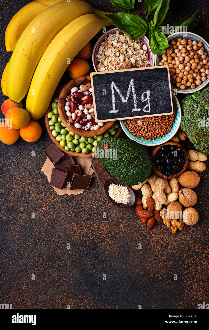 Sortiment von Lebensmitteln, Magnesium Stockfoto