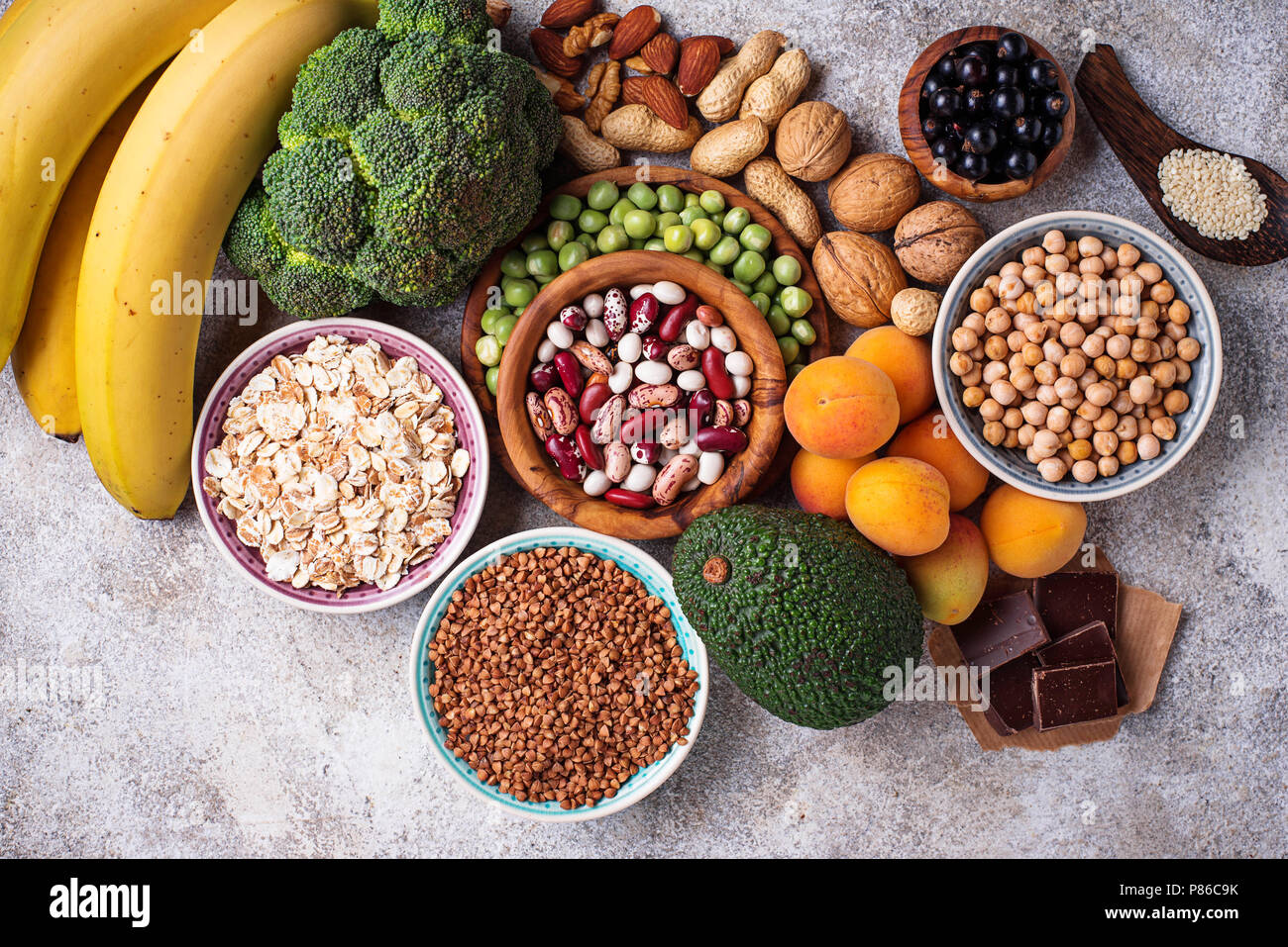 Sortiment von Lebensmitteln, Magnesium Stockfoto