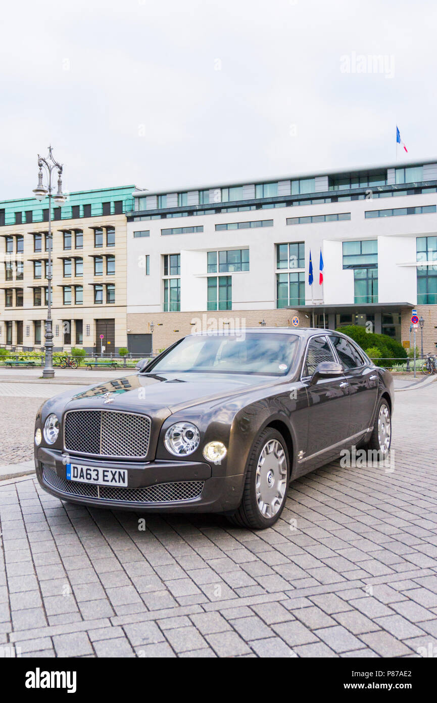BERLIN, 17. AUGUST 2014 Bentley Mulsanne im test drive event für