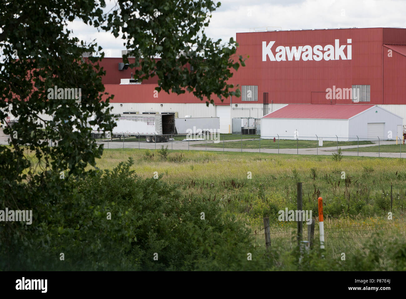 Ein logo Zeichen außerhalb des Kawasaki Bahn Auto Produktionsstätte in Lincoln, Nebraska am 1. Juli 2018. Stockfoto