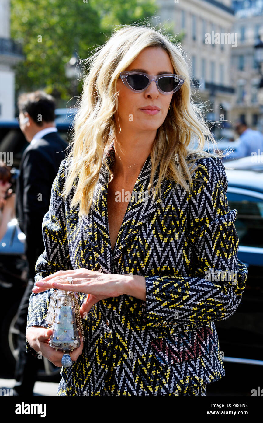 Nicky Hilton - StreetStyle außerhalb Schiaparelli - Paris Fashion Week