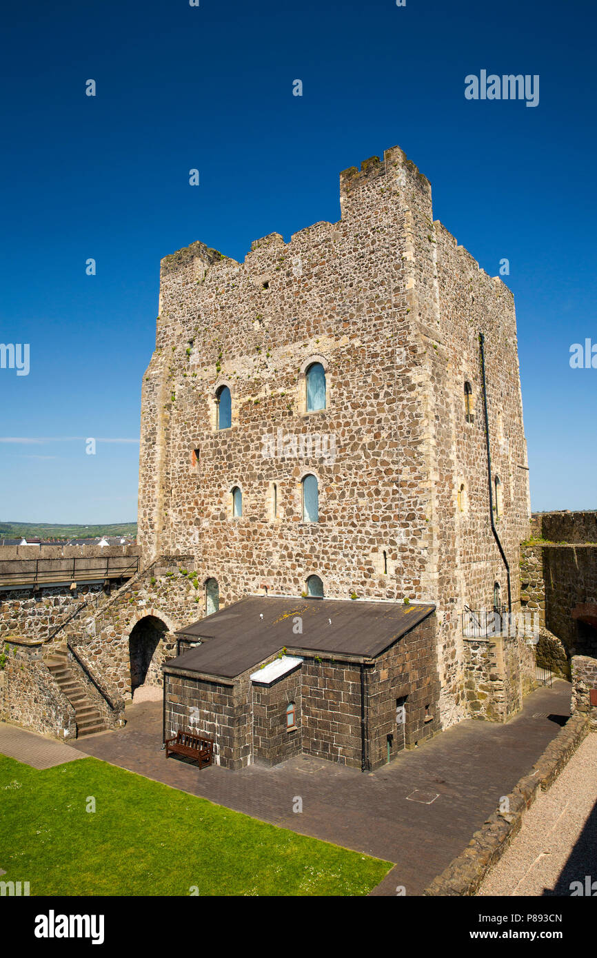 Großbritannien, Nordirland, Co Antrim, Carrickfergus, normannische Burg halten Stockfoto