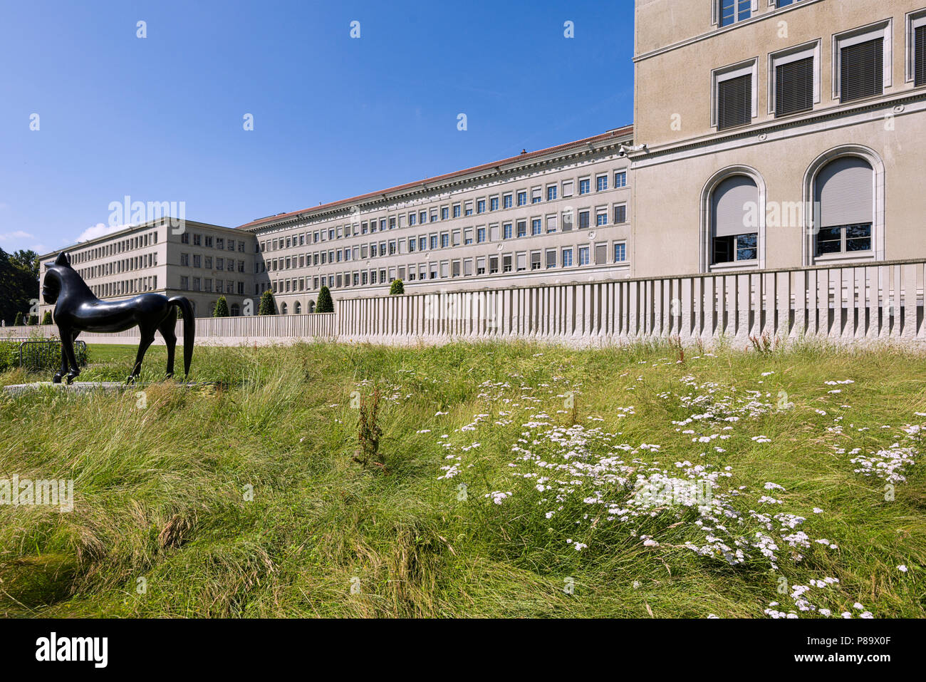 Genf, Schweiz - 10. Juni 2018: Der Hauptsitz der Welthandelsorganisation (WTO) ist im Centre William Rappard entfernt Stockfoto