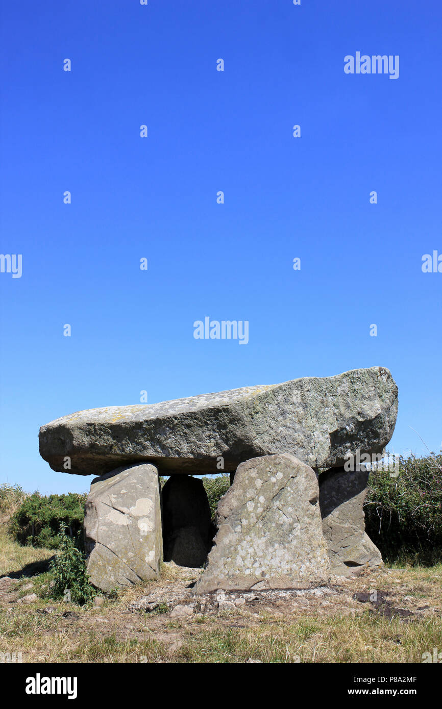 Ty Newydd Grabkammer, Llanfaelog, Isle of Anglesey, Wales Stockfoto