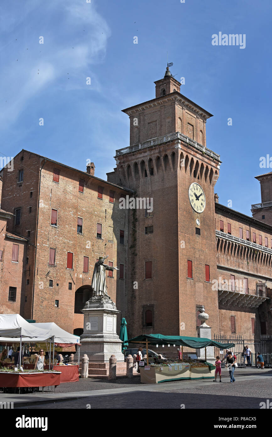 Castello Estense oder Castello di San Michele aus dem 16. Jahrhundert Marquis Festung Este in Ferrara (Emilia-Romagna), Norditalien, Hauptstadt der Provinz Ferrara und Italienisch. Stockfoto