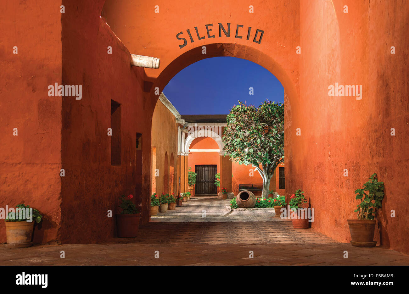 Dämmerung im Kloster Santa Catalina, Arequipa, Peru Südamerika Stockfoto