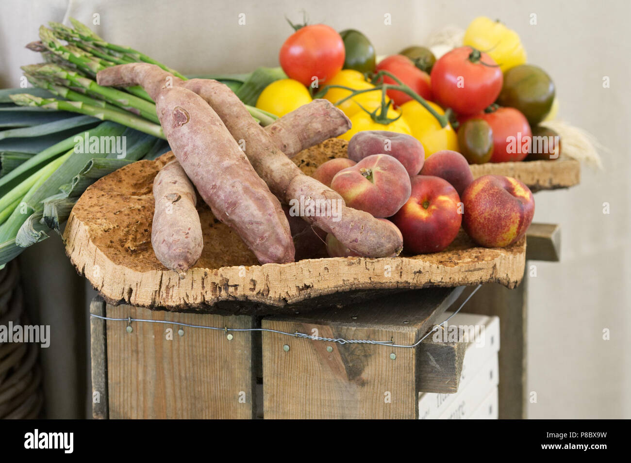Frisches Obst und Gemüse an eine kochvorführung. Stockfoto