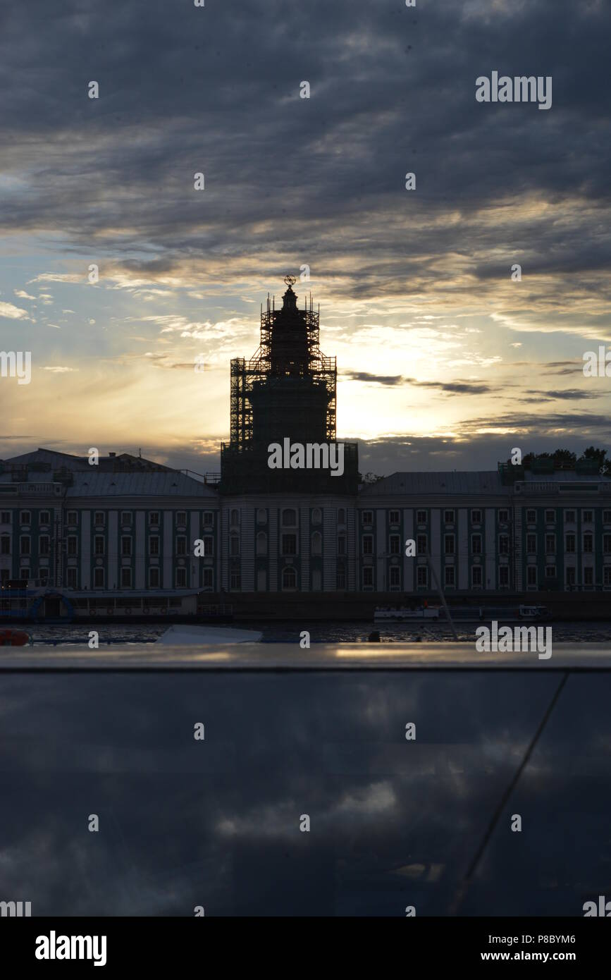 Die Stadt Sankt Petersburg in Russland, während der weißen Nächte Stockfoto