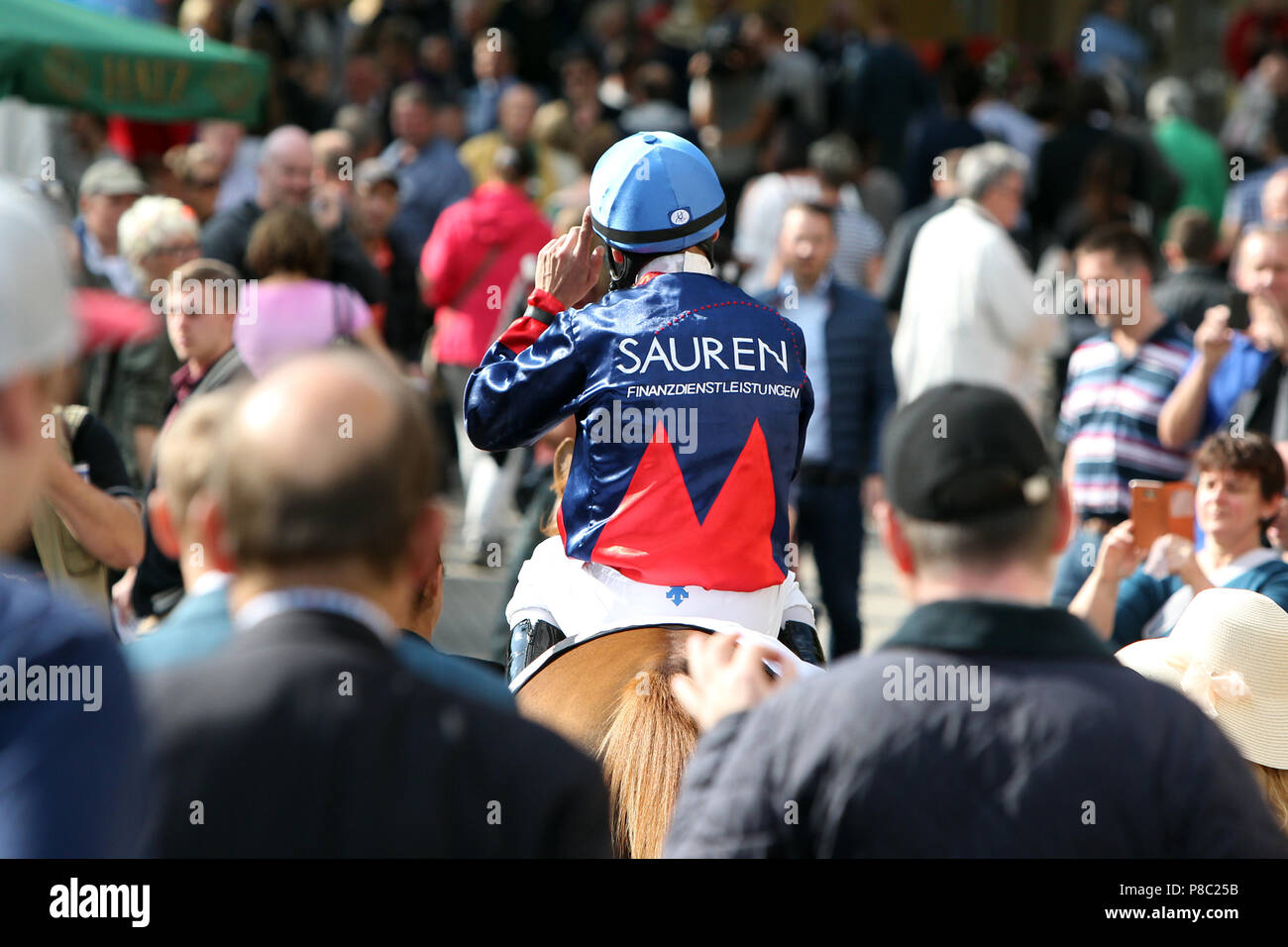 Iffezheim, racing Kleid der Inhaber Eckhard Sauren Stockfoto