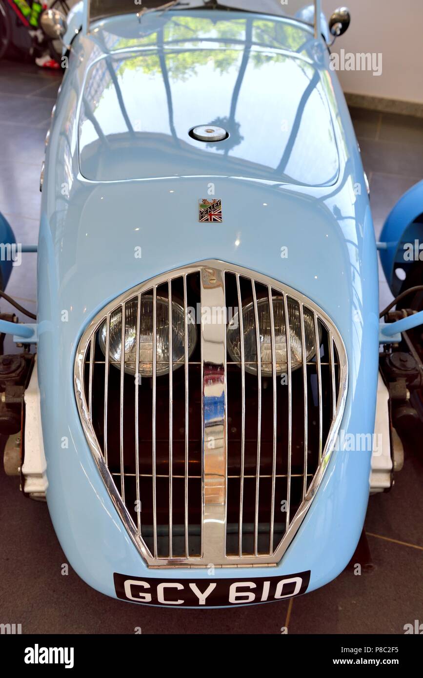 Blau Austine healey Silverstone, Healeys Cyder, Penhallow Farm Cornwall, Truro, Cornwall, England, Großbritannien Stockfoto